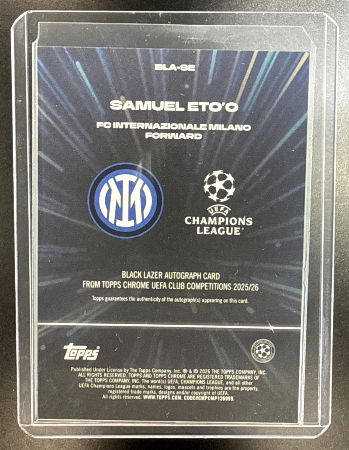 Samuel Eto'o Topps Chrome UCC 2025-26 Black Lazer Auto FC Internazionale Milano