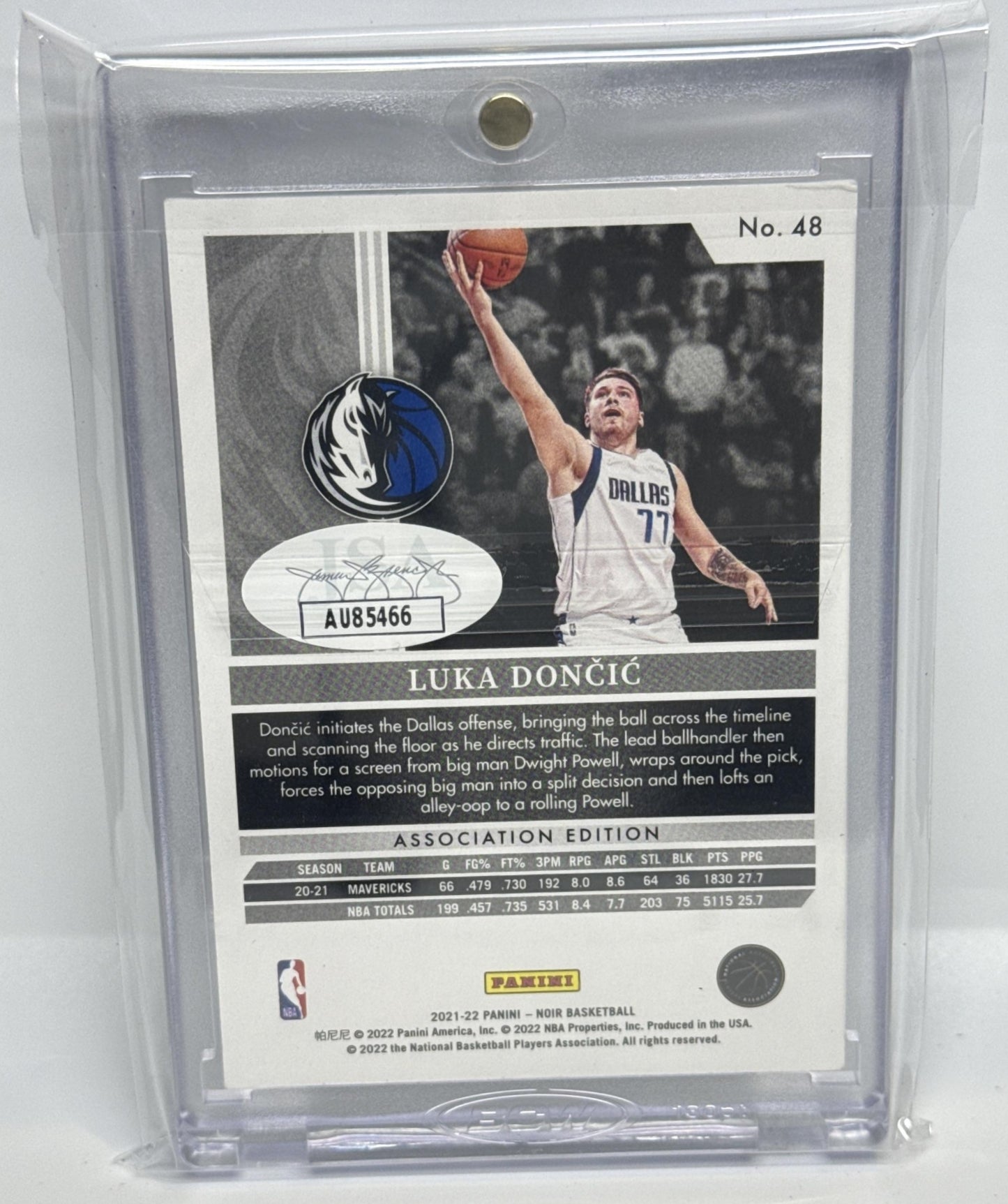 Luka Doncic Panini Noir 2021-22 /99 IP JSA Auto Dallas Mavericks
