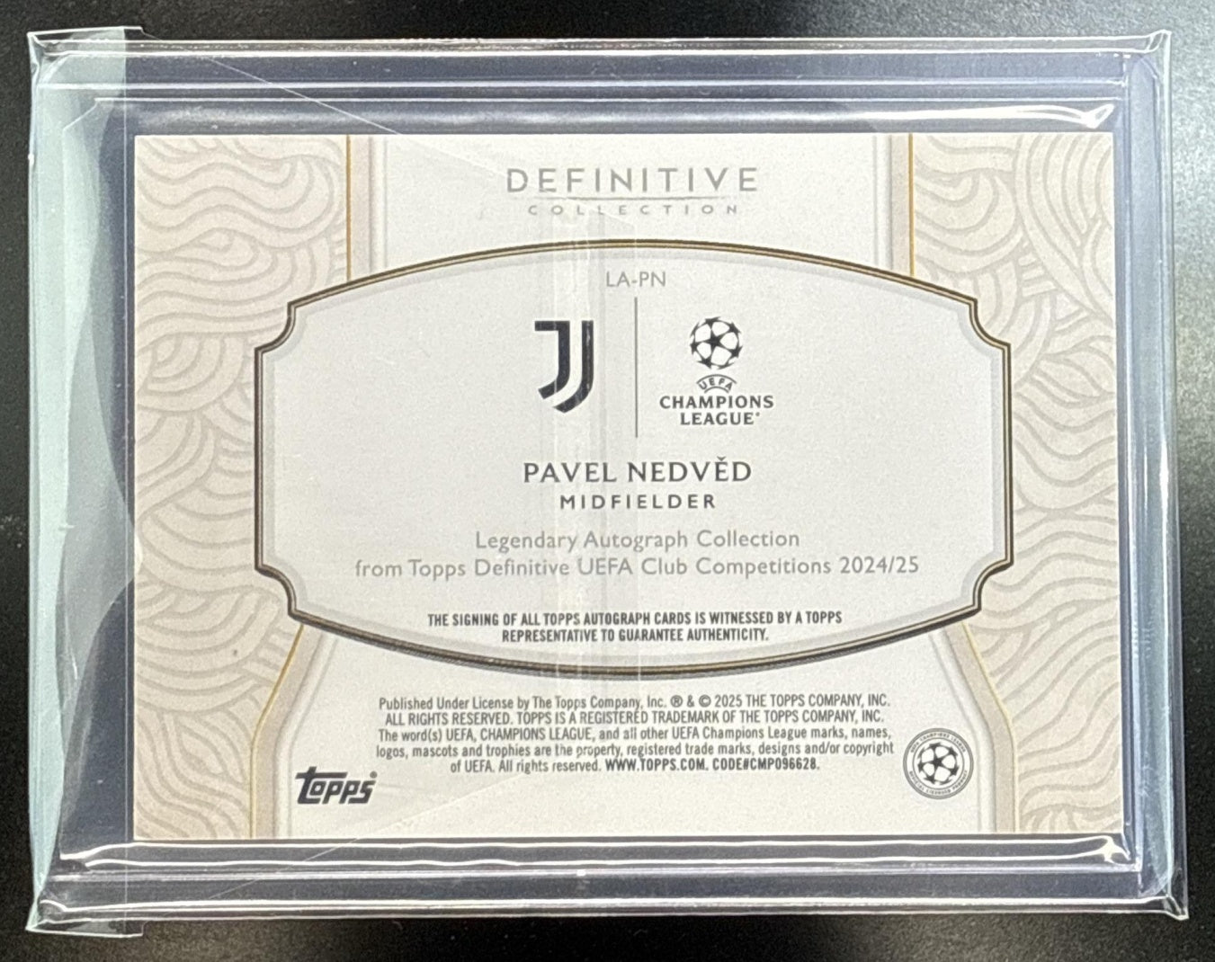 Pavel Nedved Topps Definitive Collection UCC 2024-25 Legendary Auto /25 Juventus