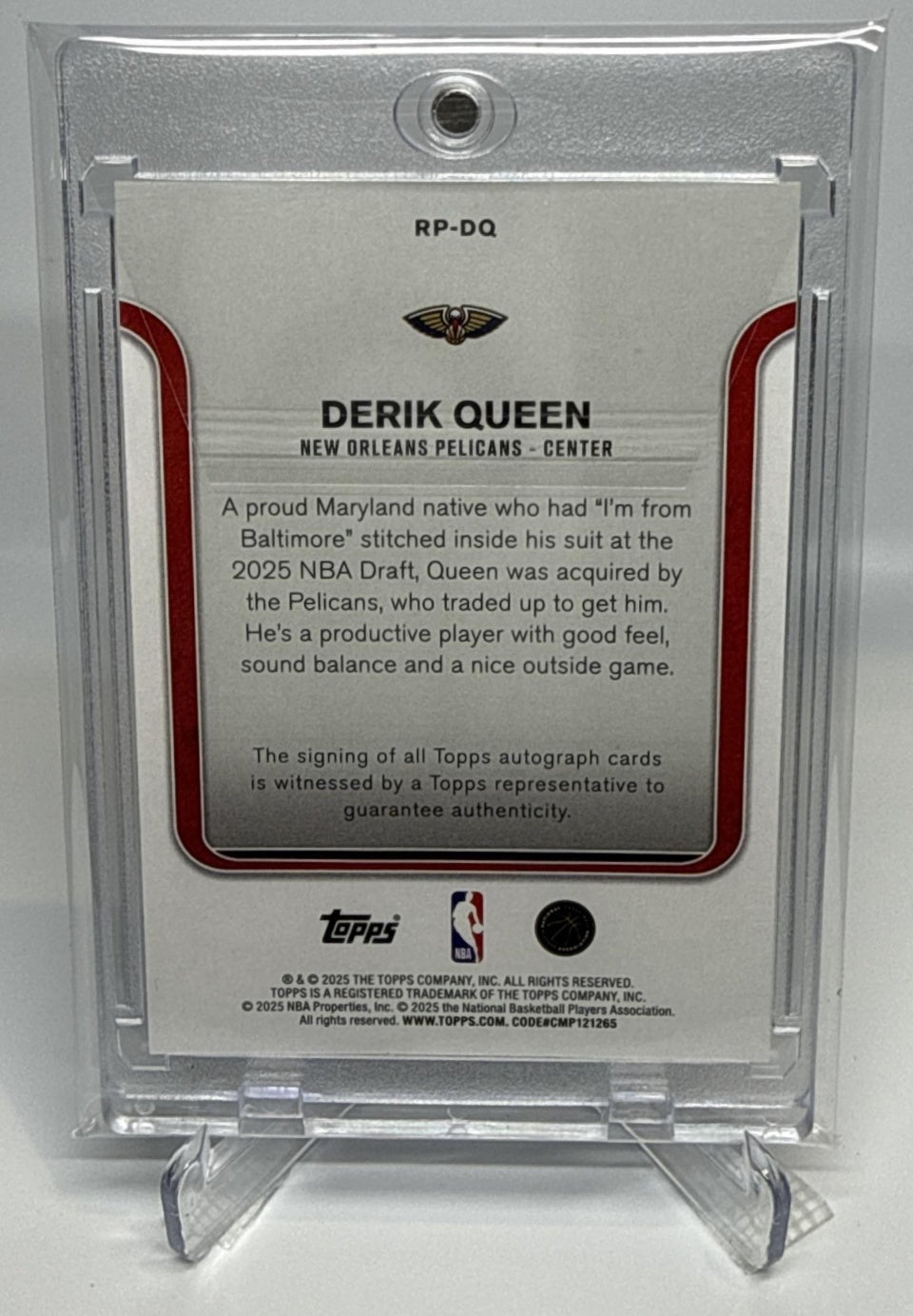 Derik Queen Topps 2025-26 Rookie Photo Shoot Auto RC New Orleans Pelicans