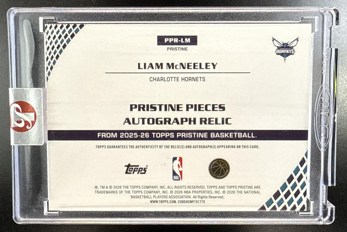 Liam McNeeley Topps Pristine 2025-26 Pink /15 MEM RC Auto Charlotte Hornets