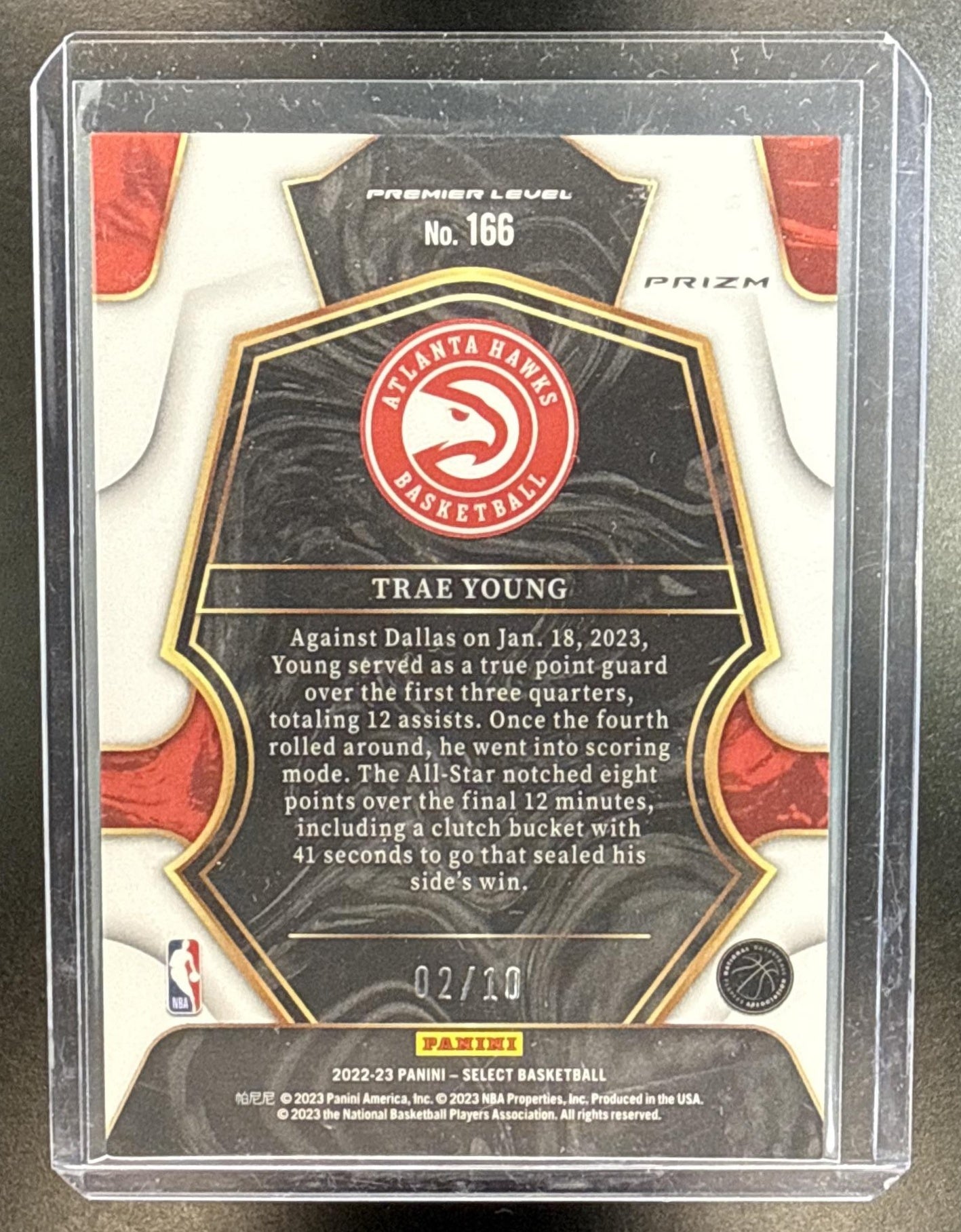 Trae Young Panini Select 2022-23 Gold Wave /10 Premier Level Atlanta Hawks