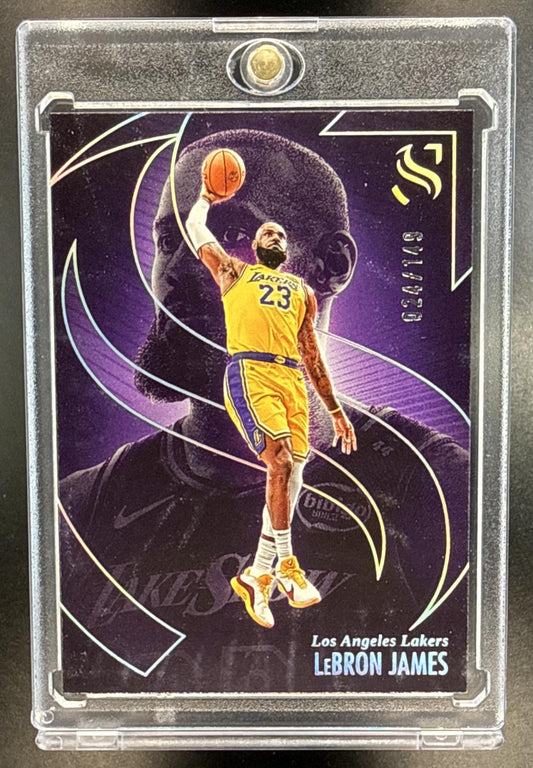 LeBron James Panini Silhouette 2024-25 Holo Silver /149 Los Angeles Lakers