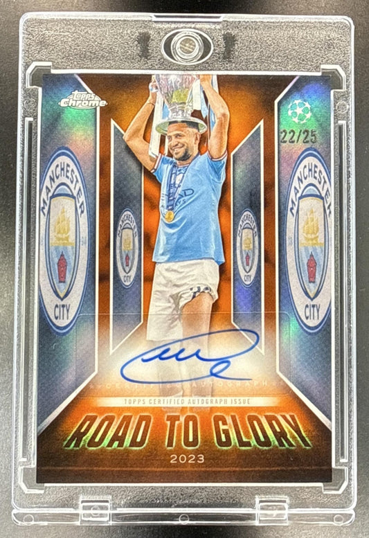 Riyad Mahrez Topps Chrome UCC 2025-26 Orange Refractor /25 Auto Manchester City