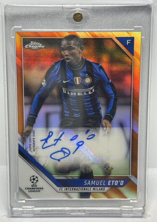 Samuel Eto o Topps Chrome UCL 2021 Auto Orange Refractor /25 Inter Milan