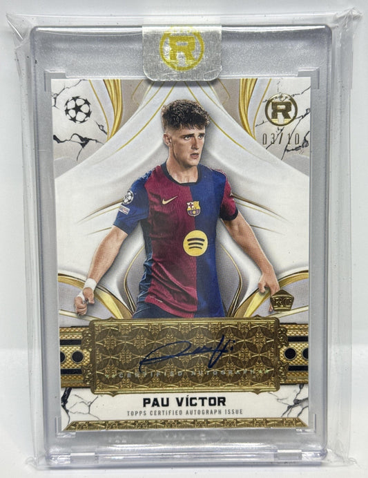 Pau Victor Topps Reverence UCC 2024-25 Auto Black /10 RC FC Barcelona