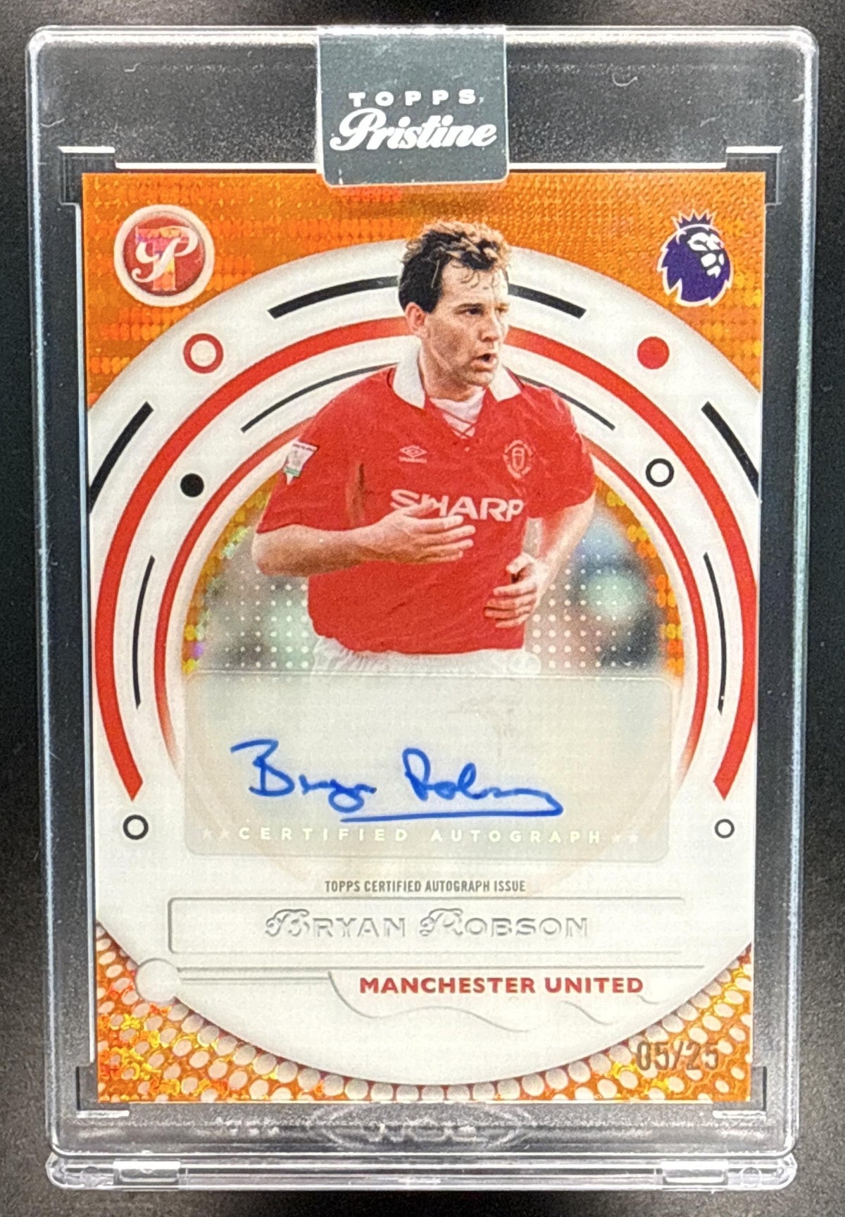 Bryan Robson Topps Pristine PL 2025-26 Auto Orange /25 Manchester United