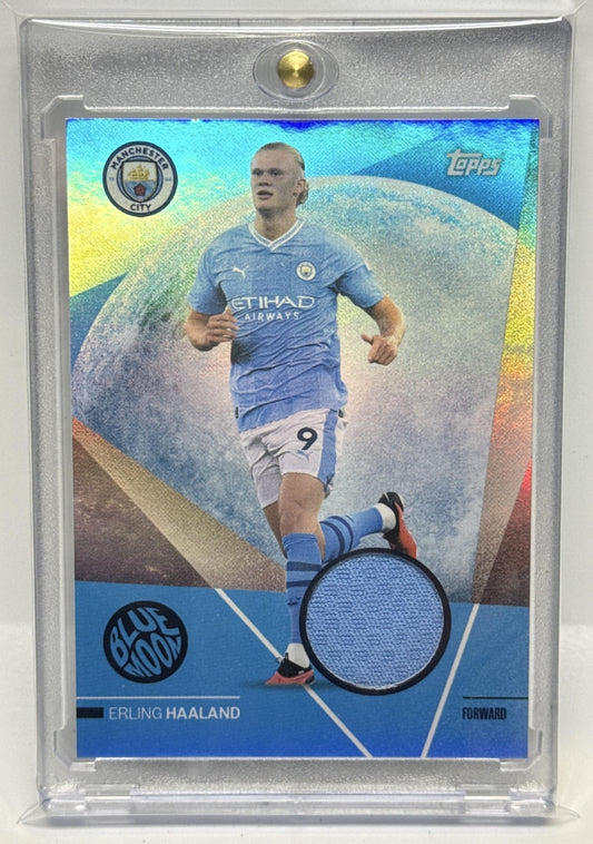 Erling Haaland Topps Manchester City Team Set 2023-24 Blue Moon Relics MEM