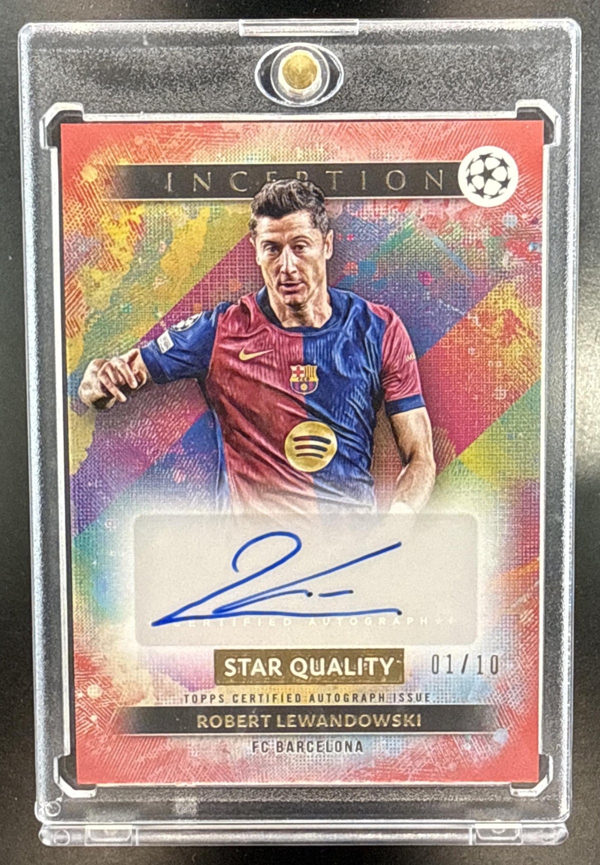 Robert Lewandowski Topps Inception UCC 2024-25 Red /10 Auto FC Barcelona