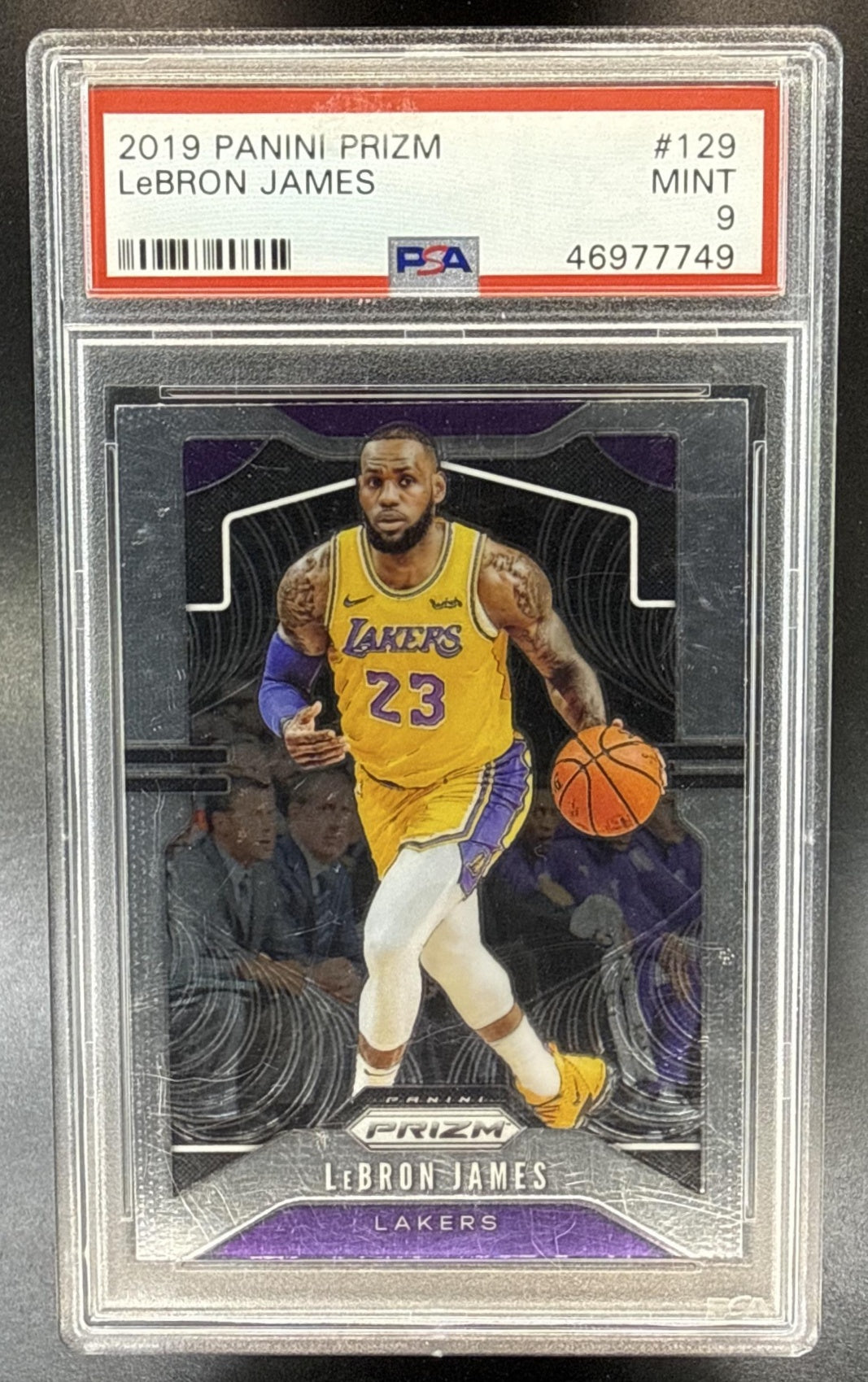 LeBron James Panini Prizm 2019-20 PSA 9 Los Angeles Lakers