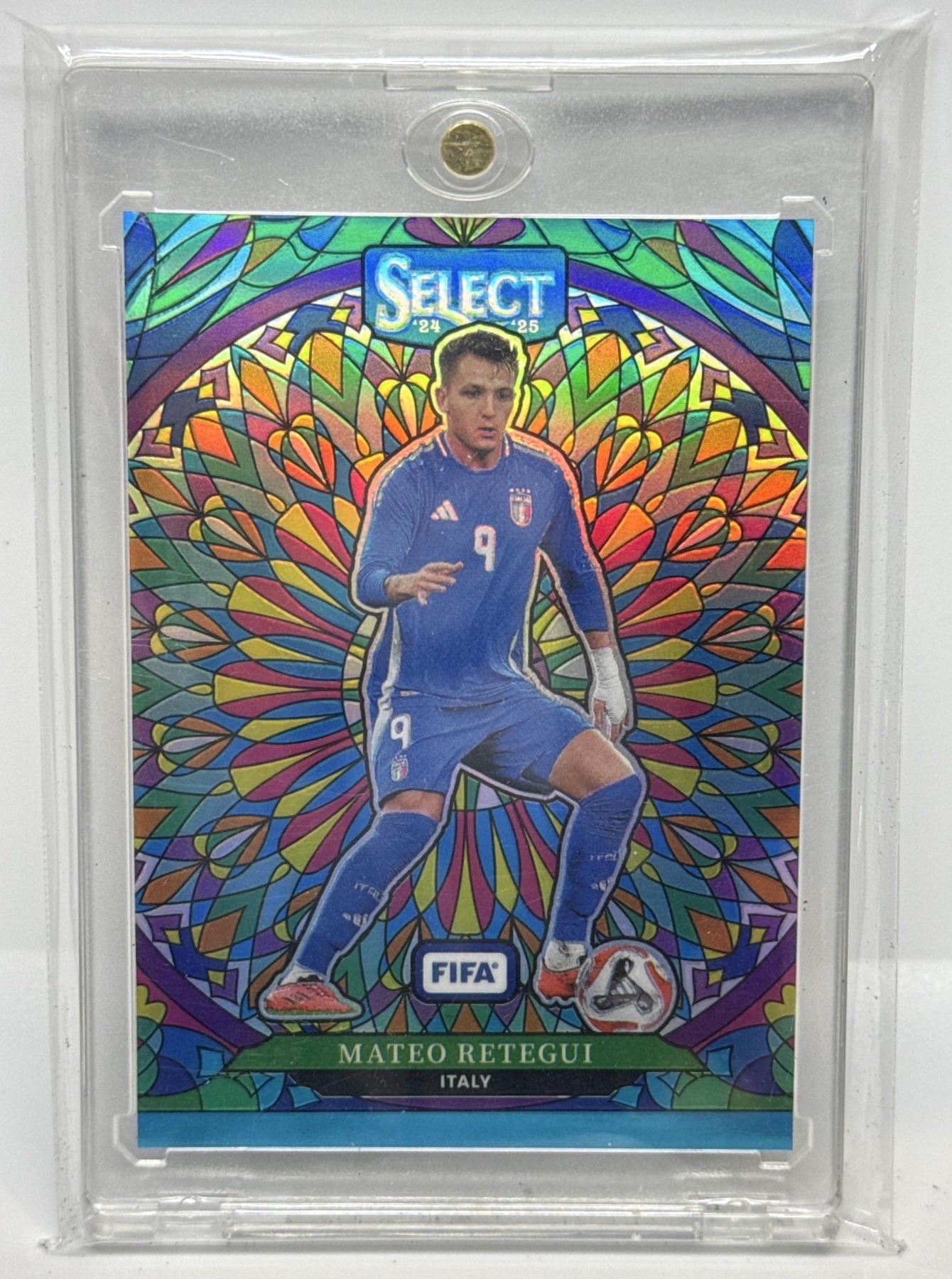 Mateo Retegui Panini Select FIFA 2024-25 Stained Glass Italy