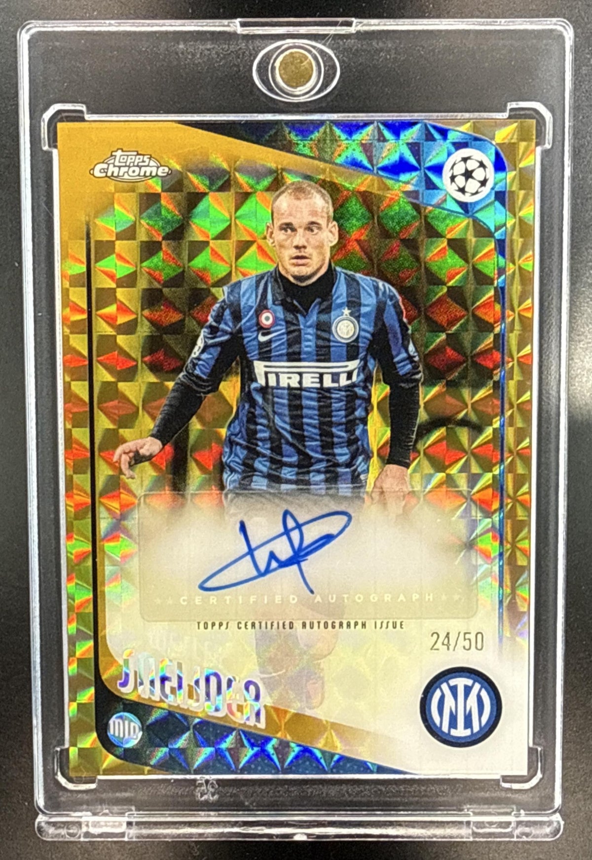 Wesley Sneijder Topps Chrome UCC 2025-26 Gold Geometric /50 Auto FC Internazionale Milano