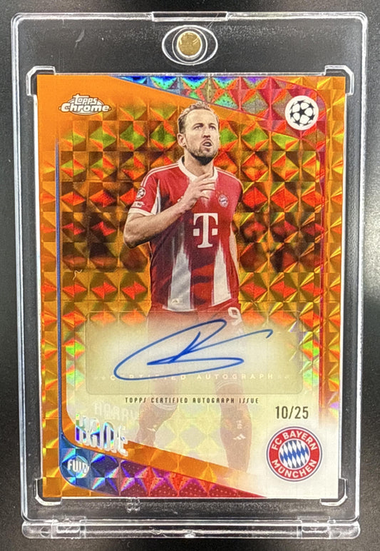Harry Kane Topps Chrome UCC 2025-26 Orange Geometric /25 Auto FC Bayern Munchen