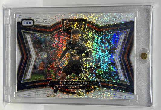 Ethan Nwaneri Panini Select FIFA 2024-25 Field White Sparkle Arsenal