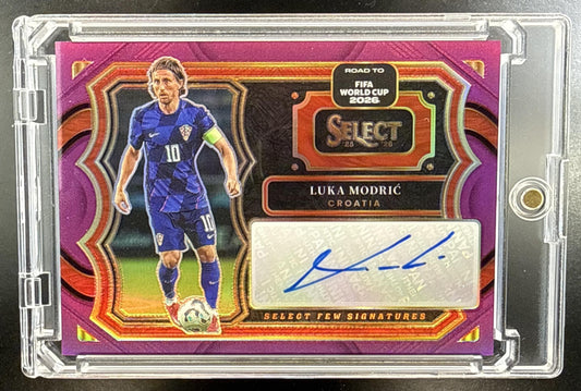Luka Modric Panini Select Road to FIFA World Cup 2025-26 Purple /99 Auto Croatia